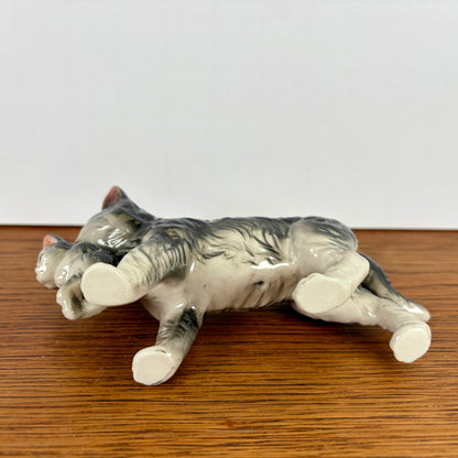 Vintage porseleinen kat met kitten