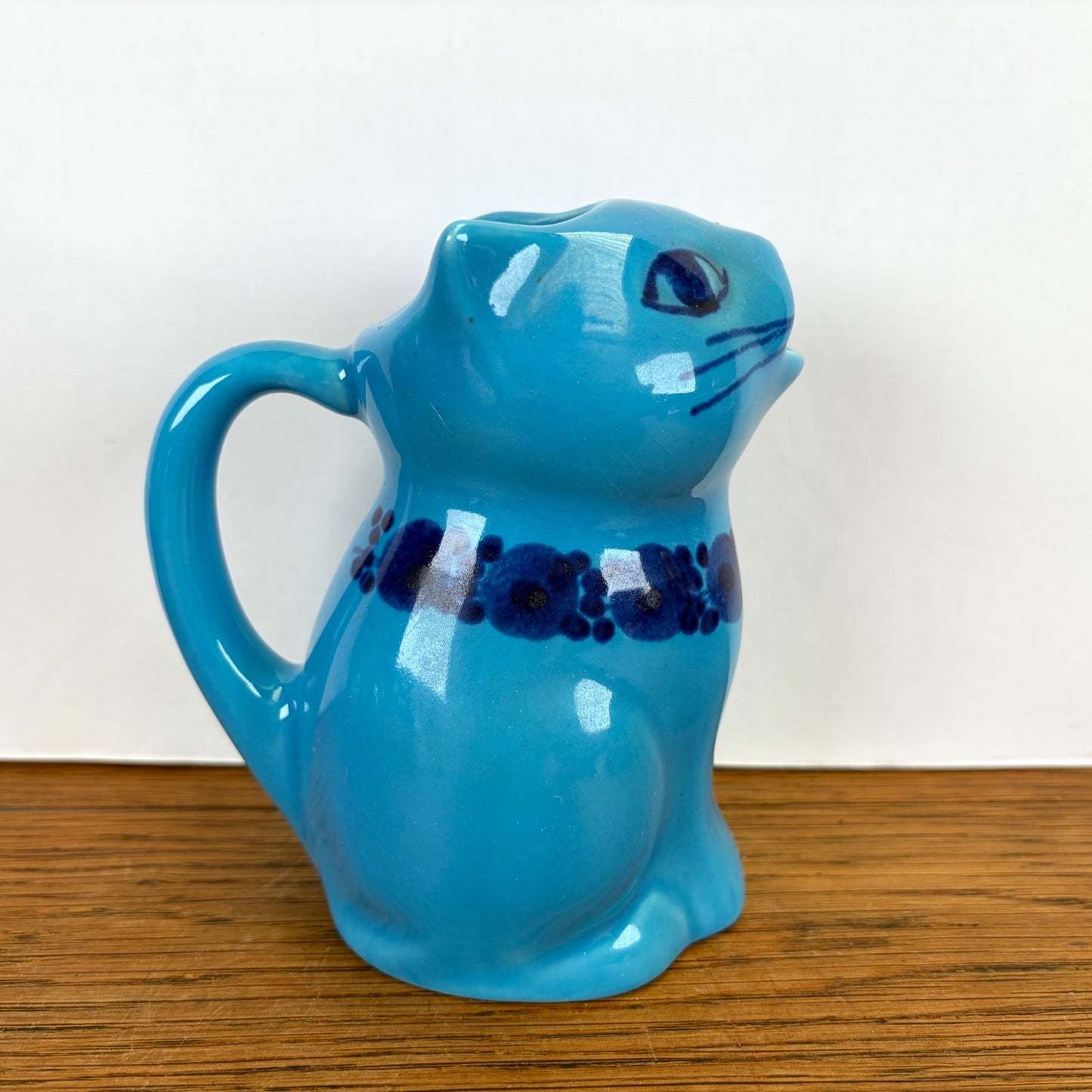 Vintage Guldkroken Hjo Sweden roomkannetje kat