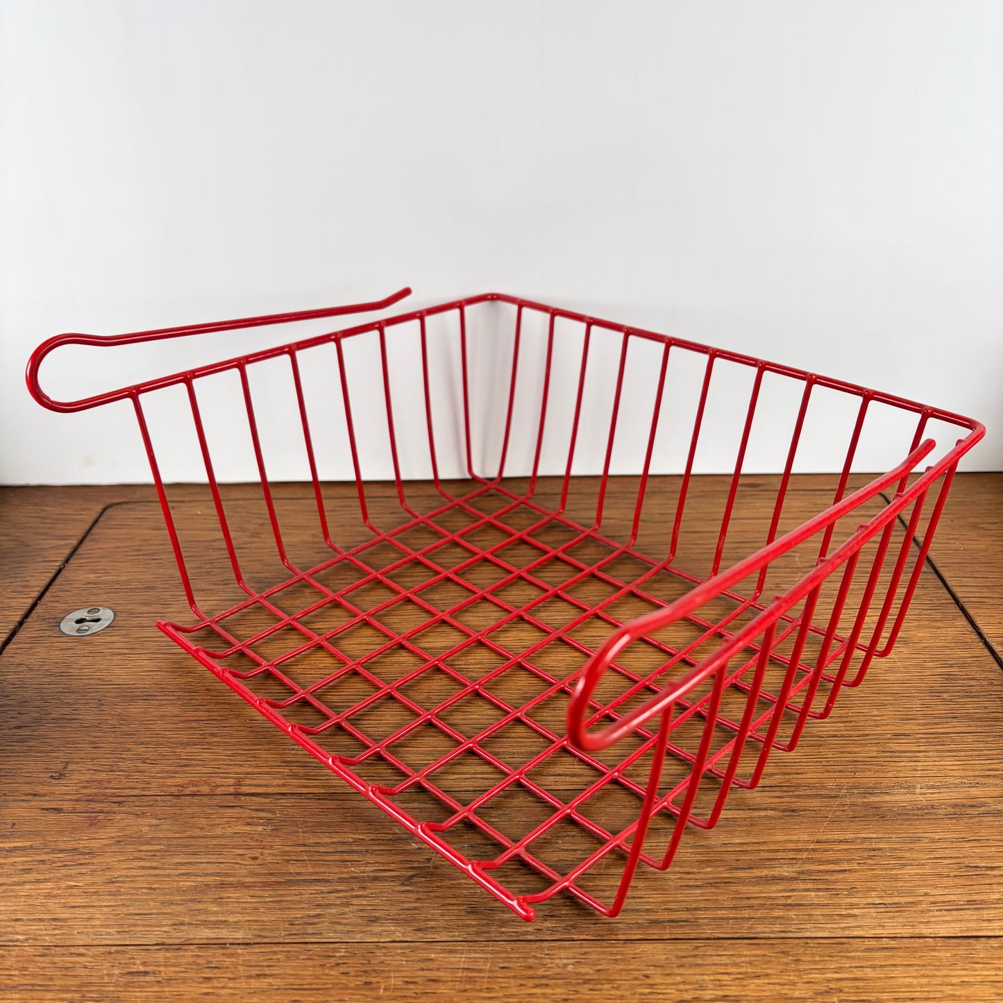 Vintage draadmandje rood