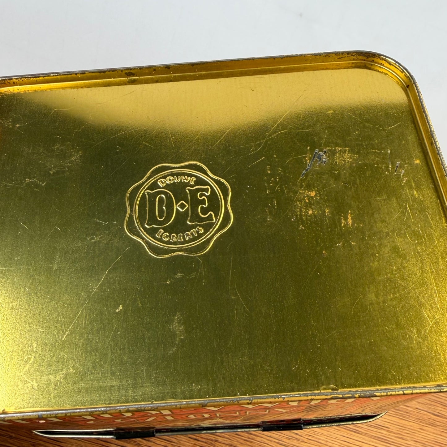 Vintage Douwe Egberts zegelblik