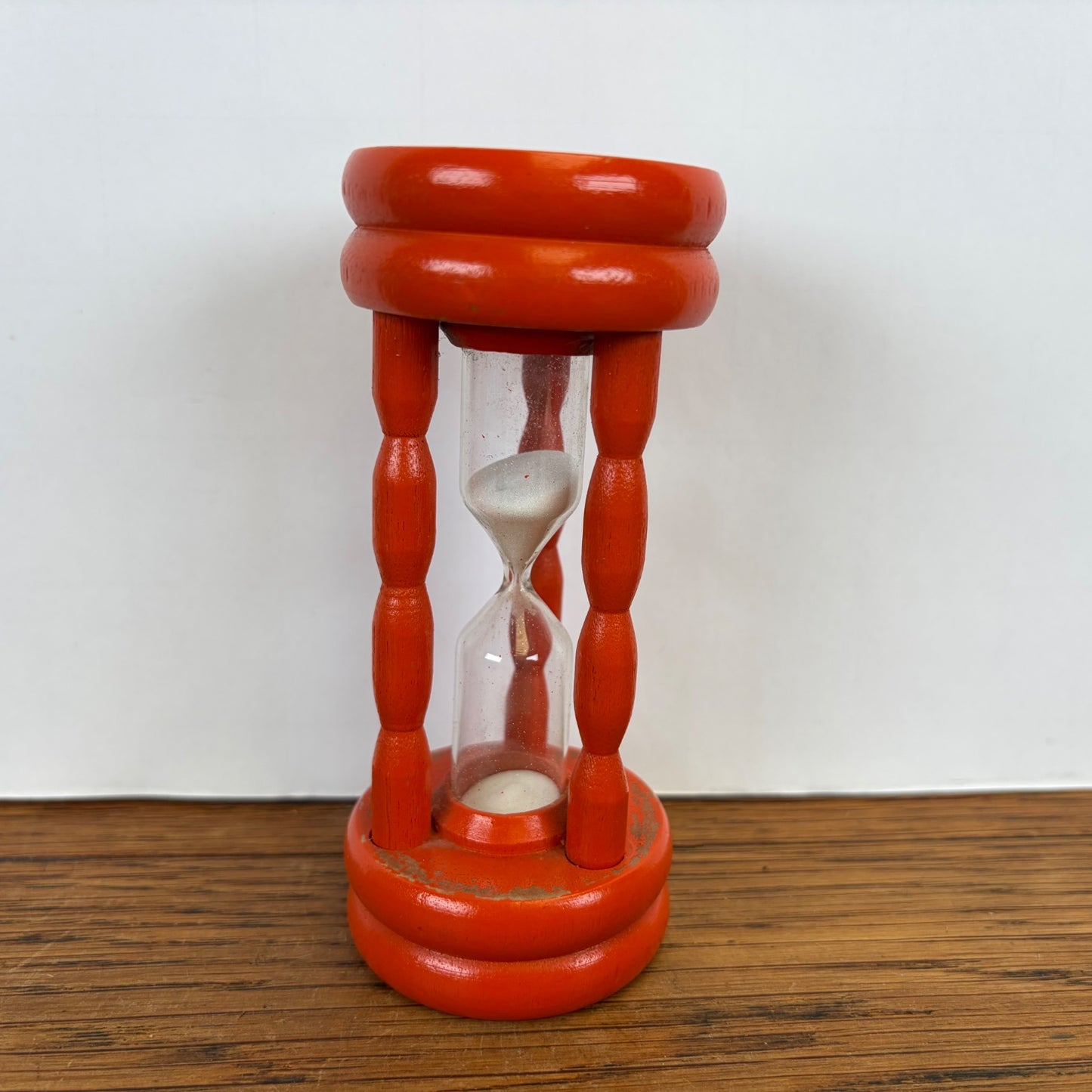 Vintage houten oranje zandloper