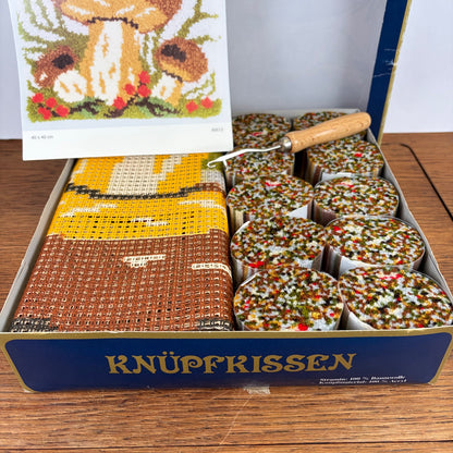 Vintage knoopkussen pakket paddenstoel 40x40 cm
