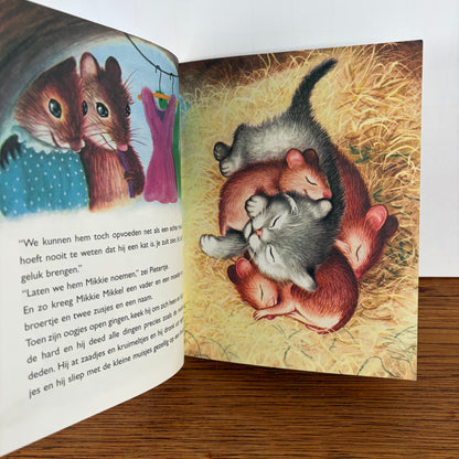 Gouden boekje die poes die dacht dat hij een muis was