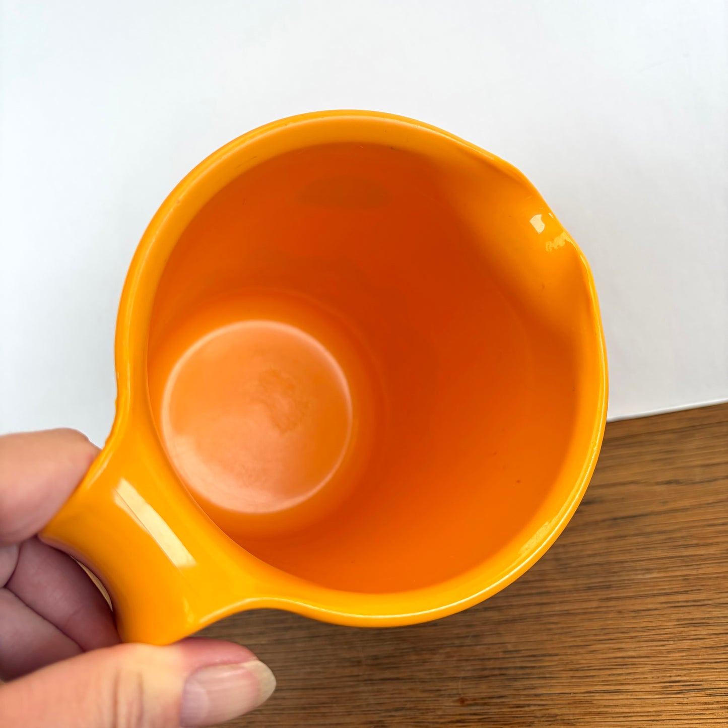 Vintage Emsa mengkan oranje met rode besjes