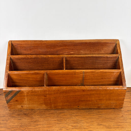 Vintage houten brievenstandaard