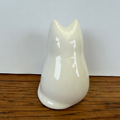 Vintage keramiek katje wit zittend