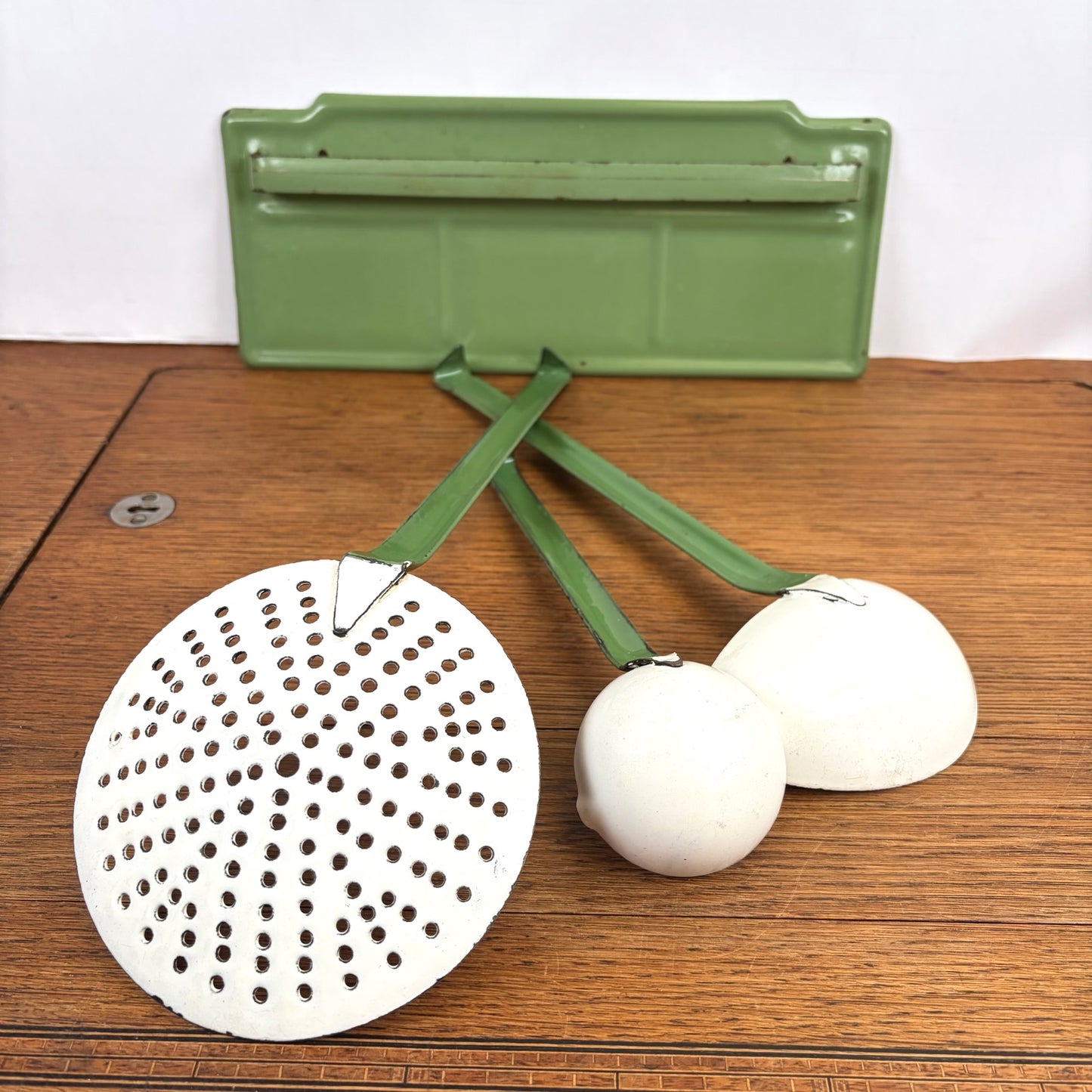 Vintage emaille lepelrek groen