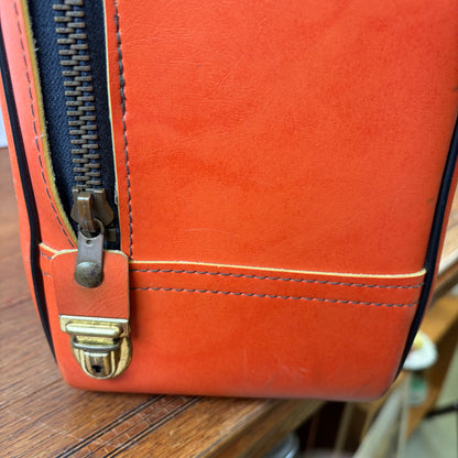 Vintage oranje koffer