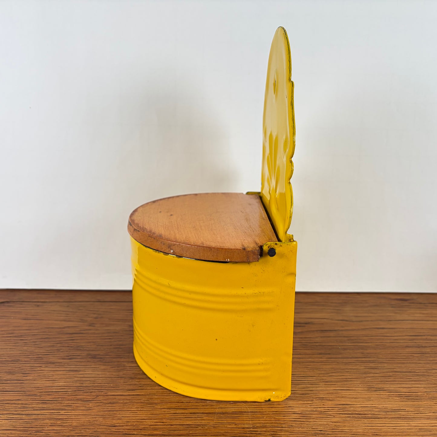 Vintage emaille zoutpot geel