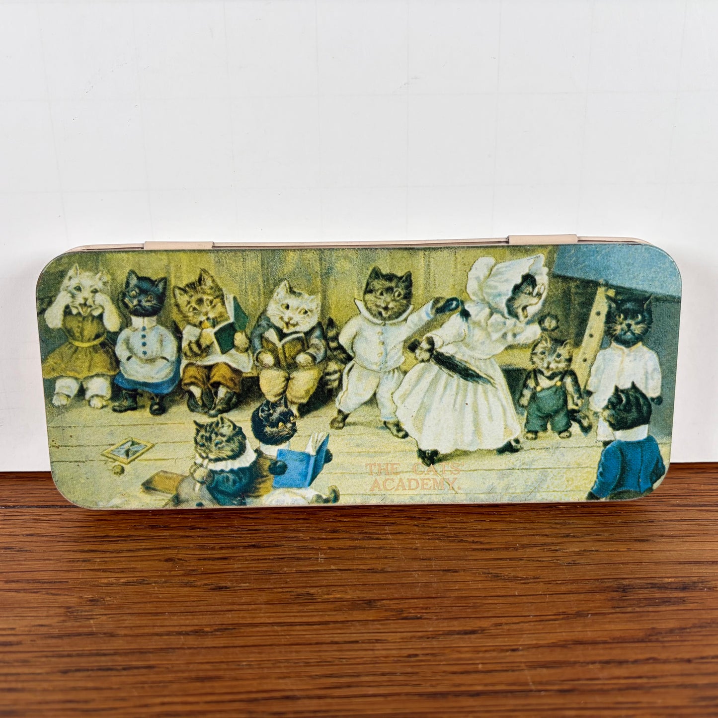 Vintage pennenblikje katten