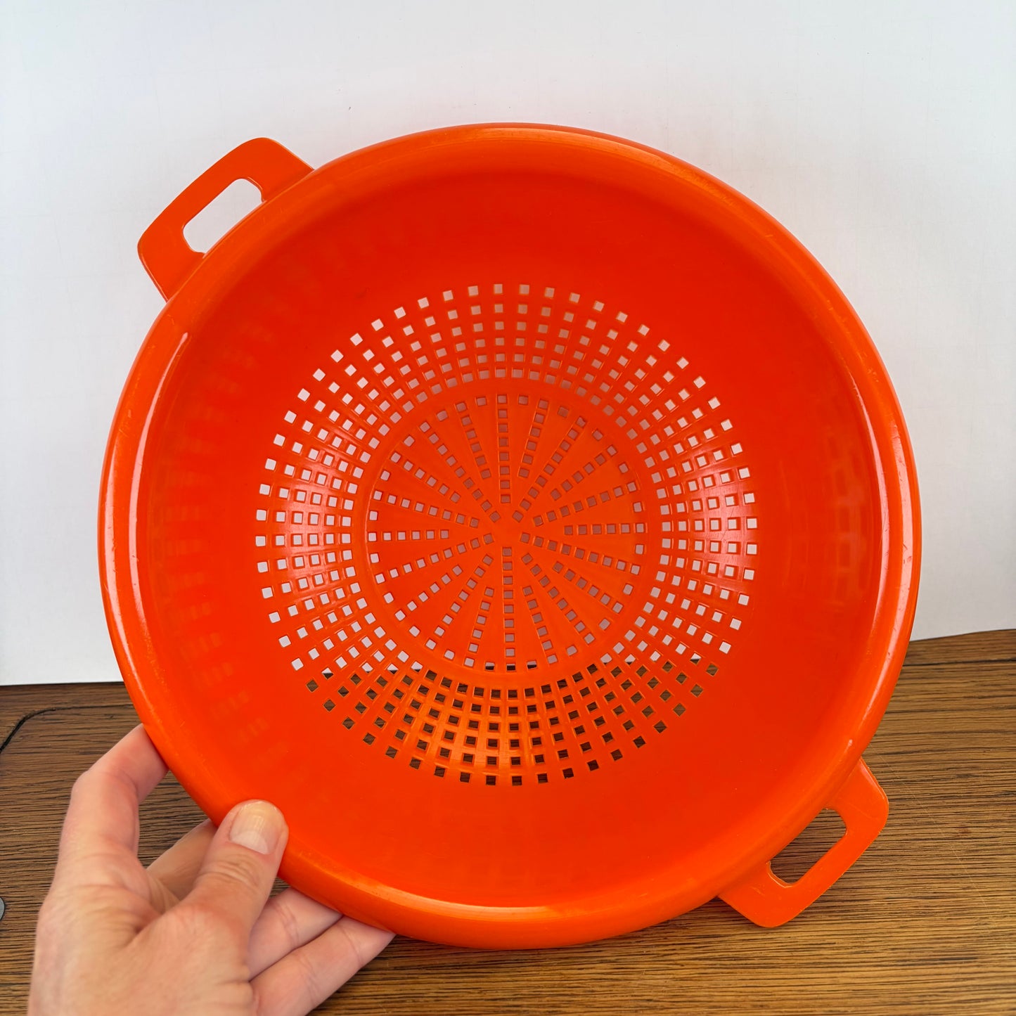 Vintage oranje vergiet