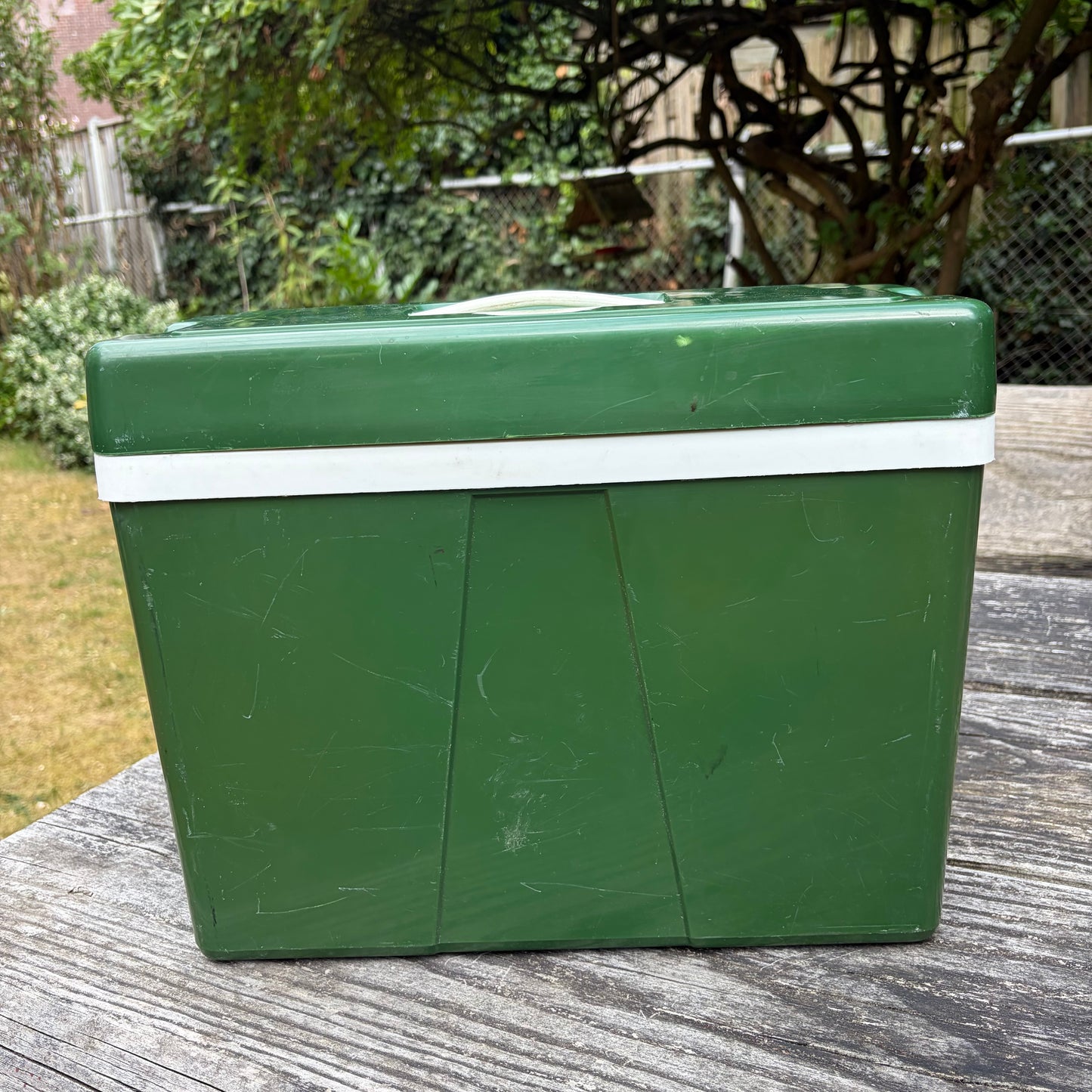 Vintage auto koelbox groen
