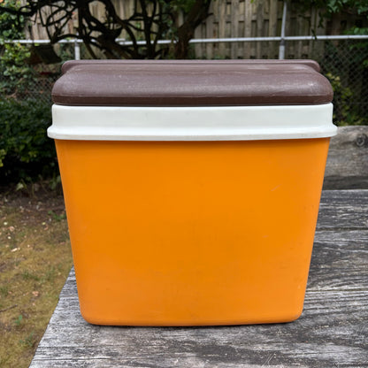 Vintage oranje curver koelbox