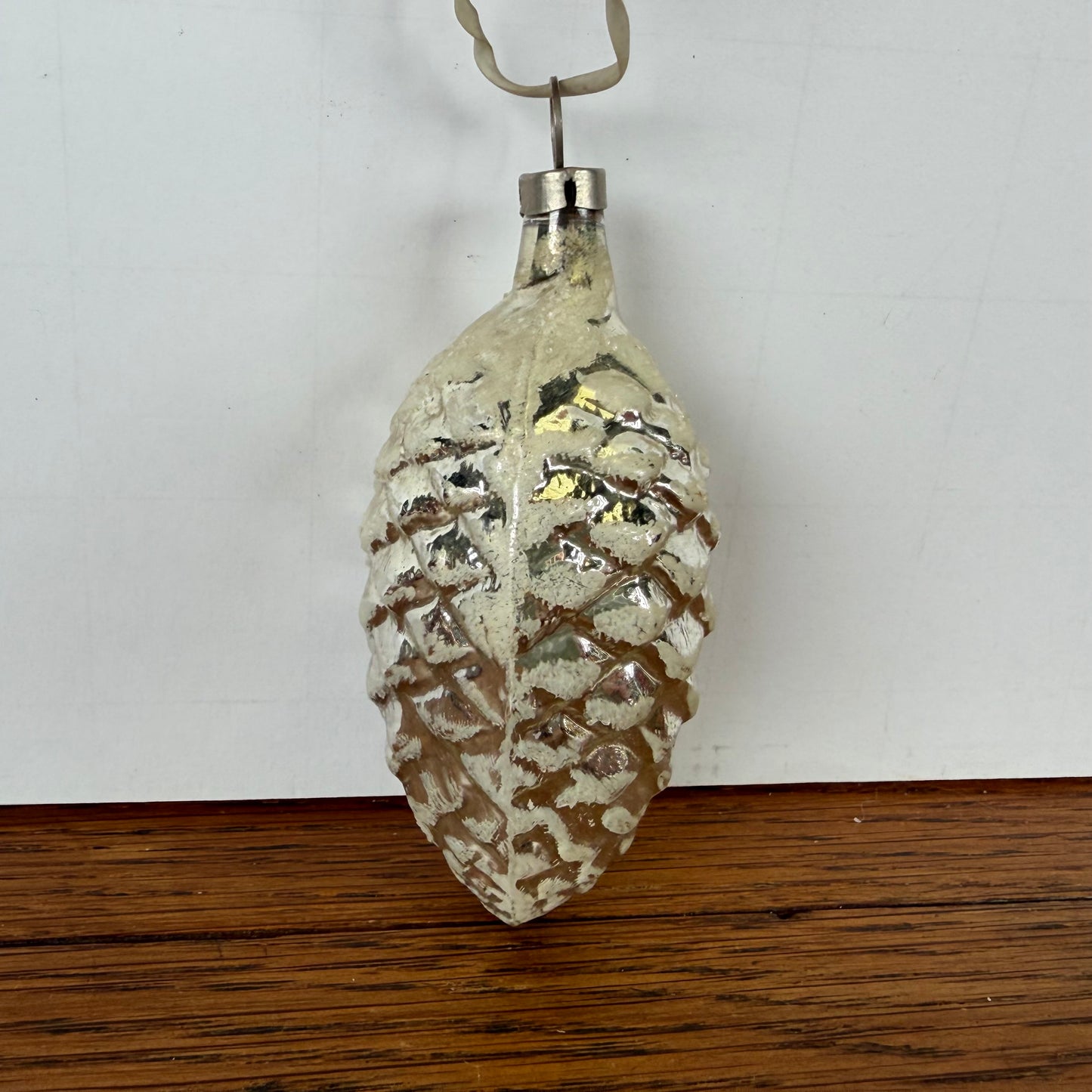 Vintage kerstbal dennenappel