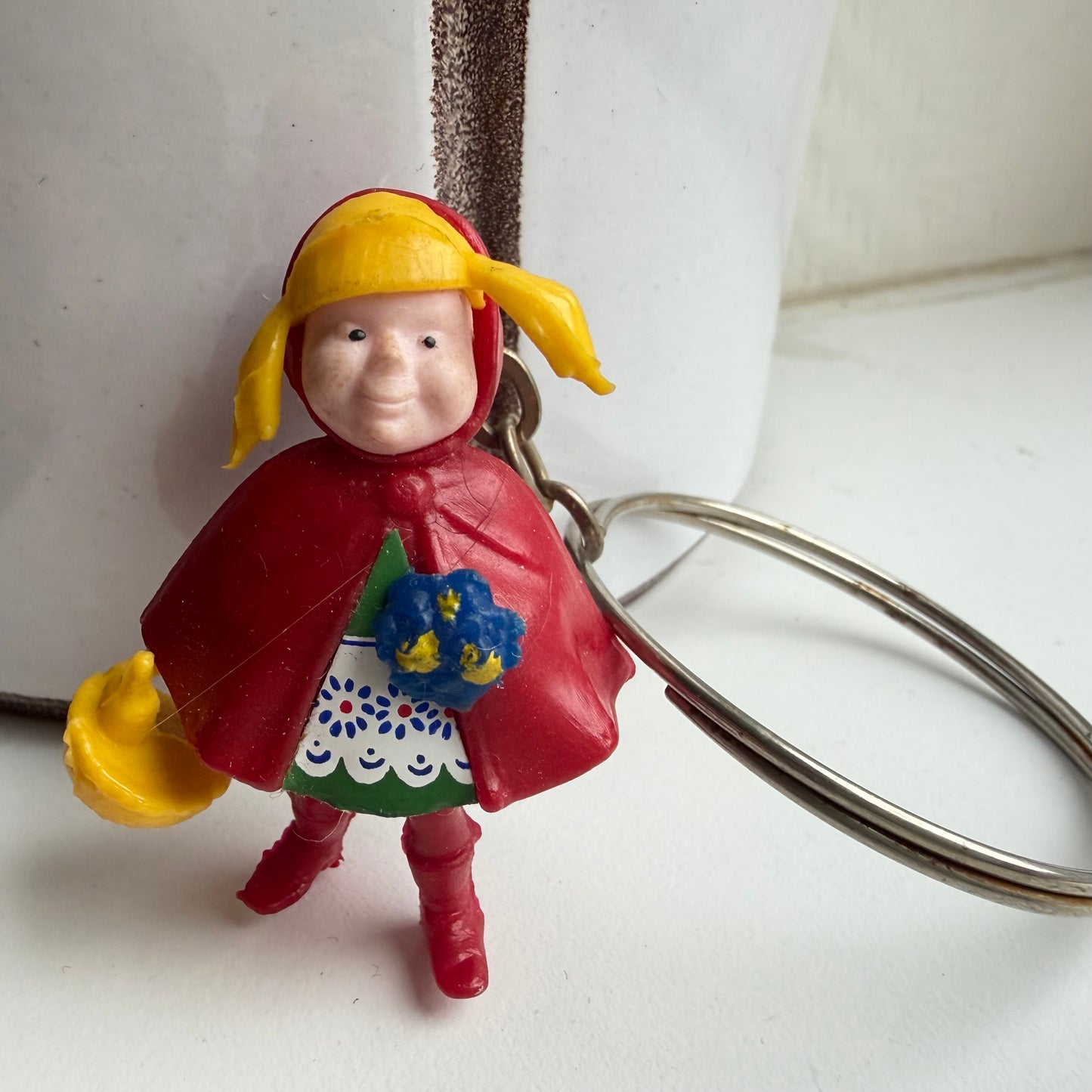 Vintage sleutelhanger roodkapje