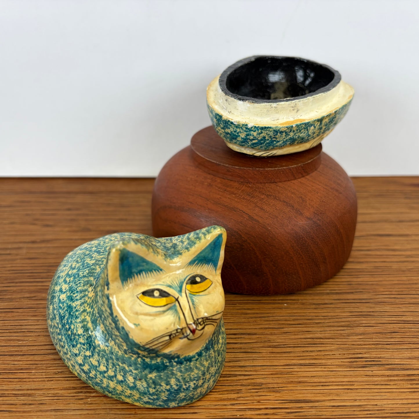 Houten doosje kat