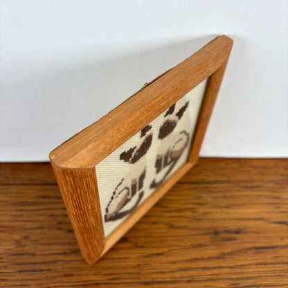 Geborduurd schilderijtje katten