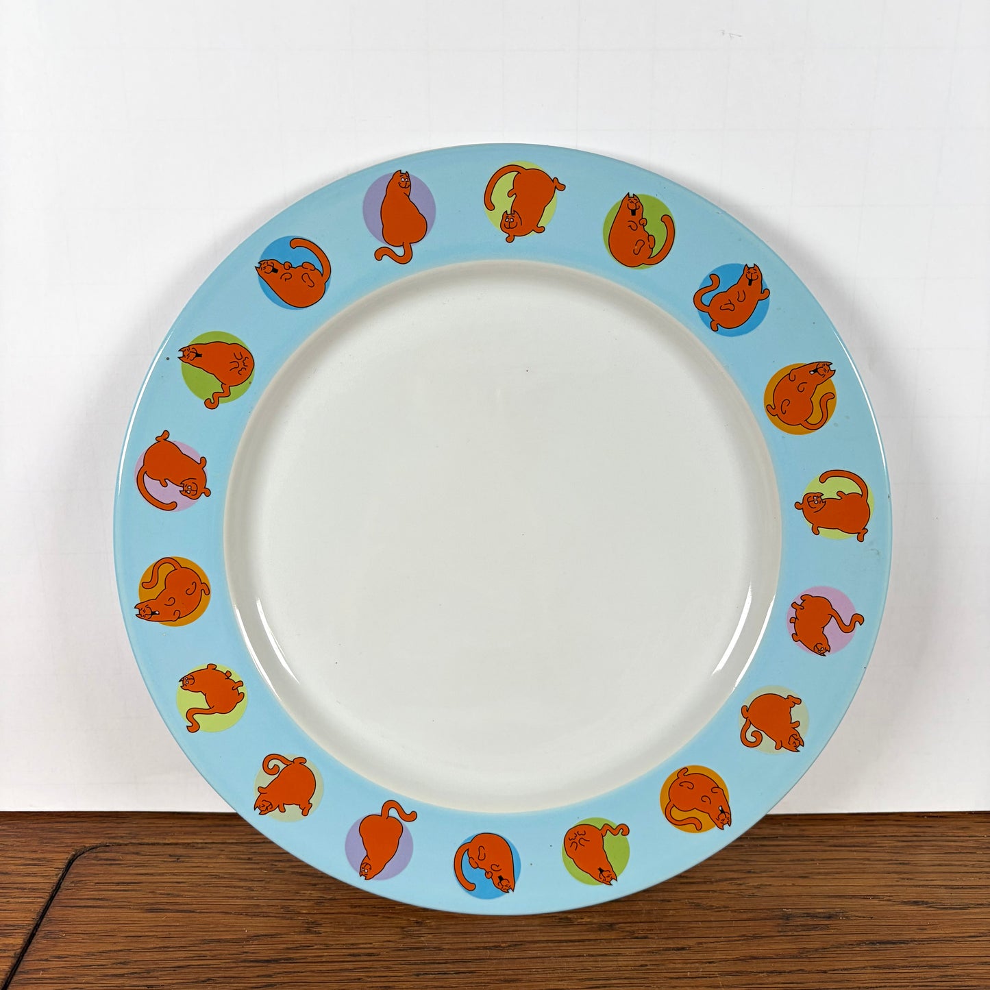 Diner bord rode kater