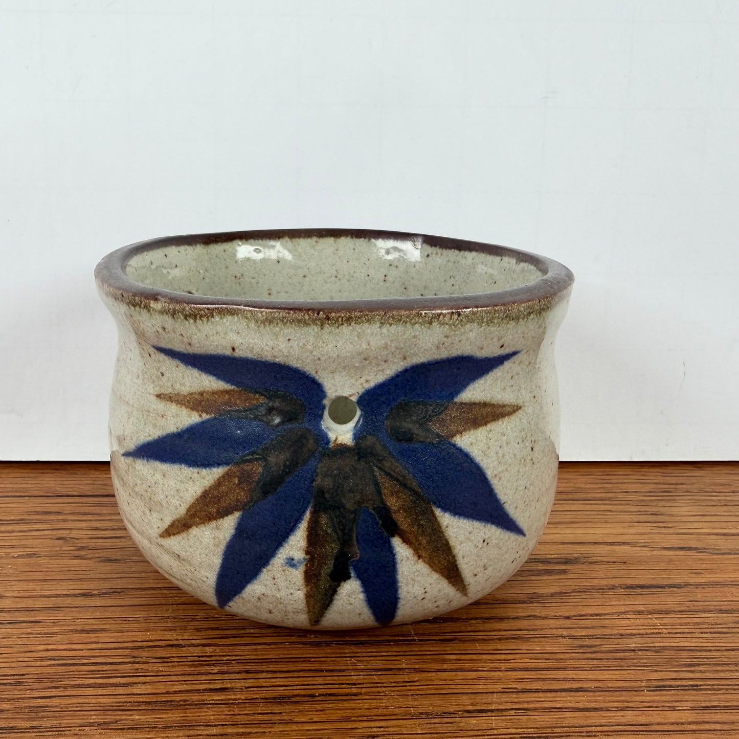 Vintage hangbloempot blauw bruin