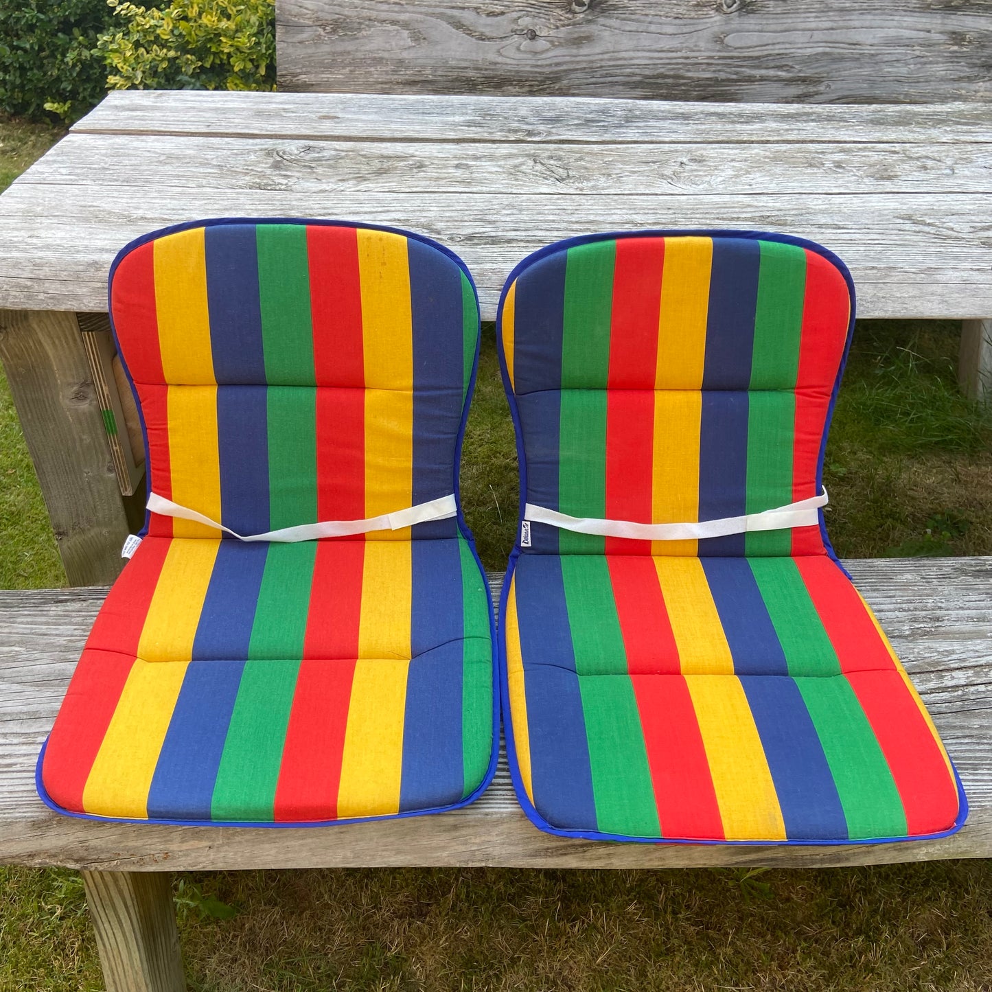 Vintage tuinstoel kussens streep