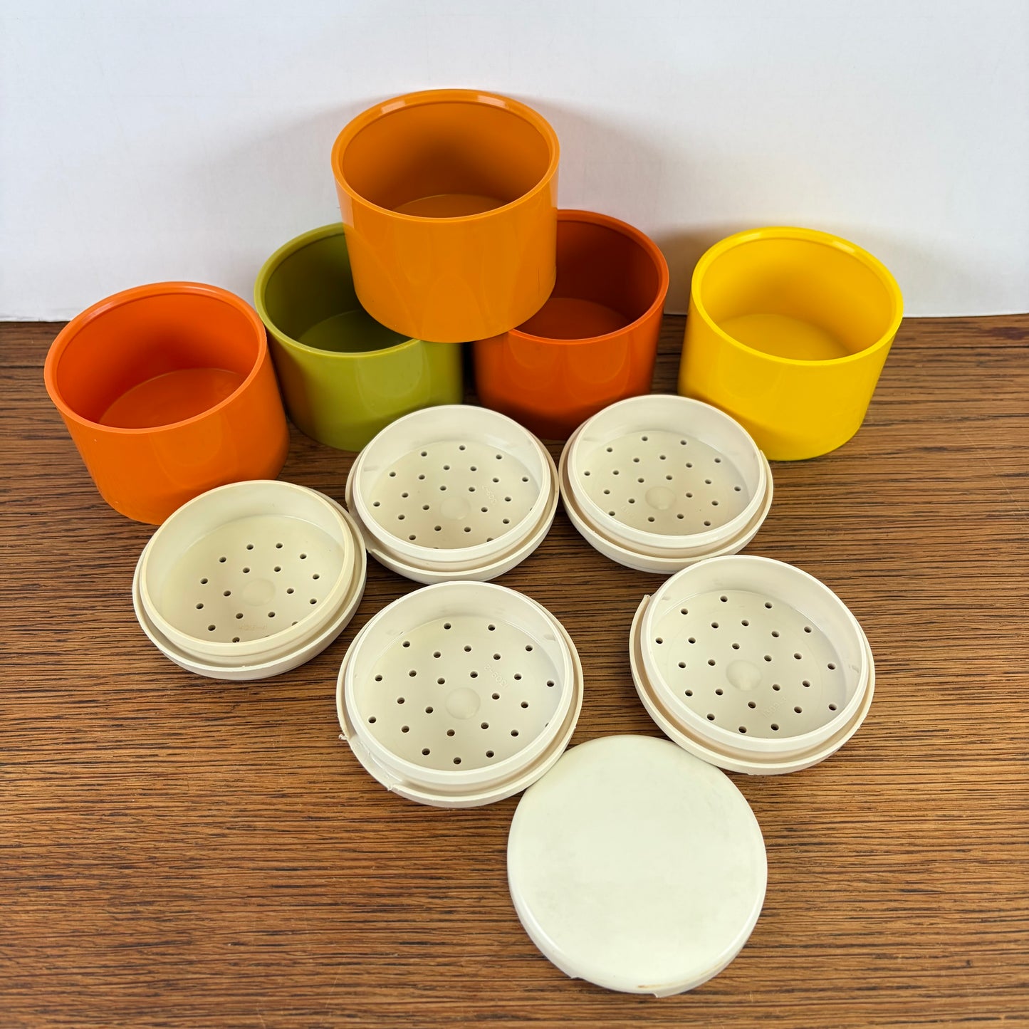 Vintage tupperware kruidentoren