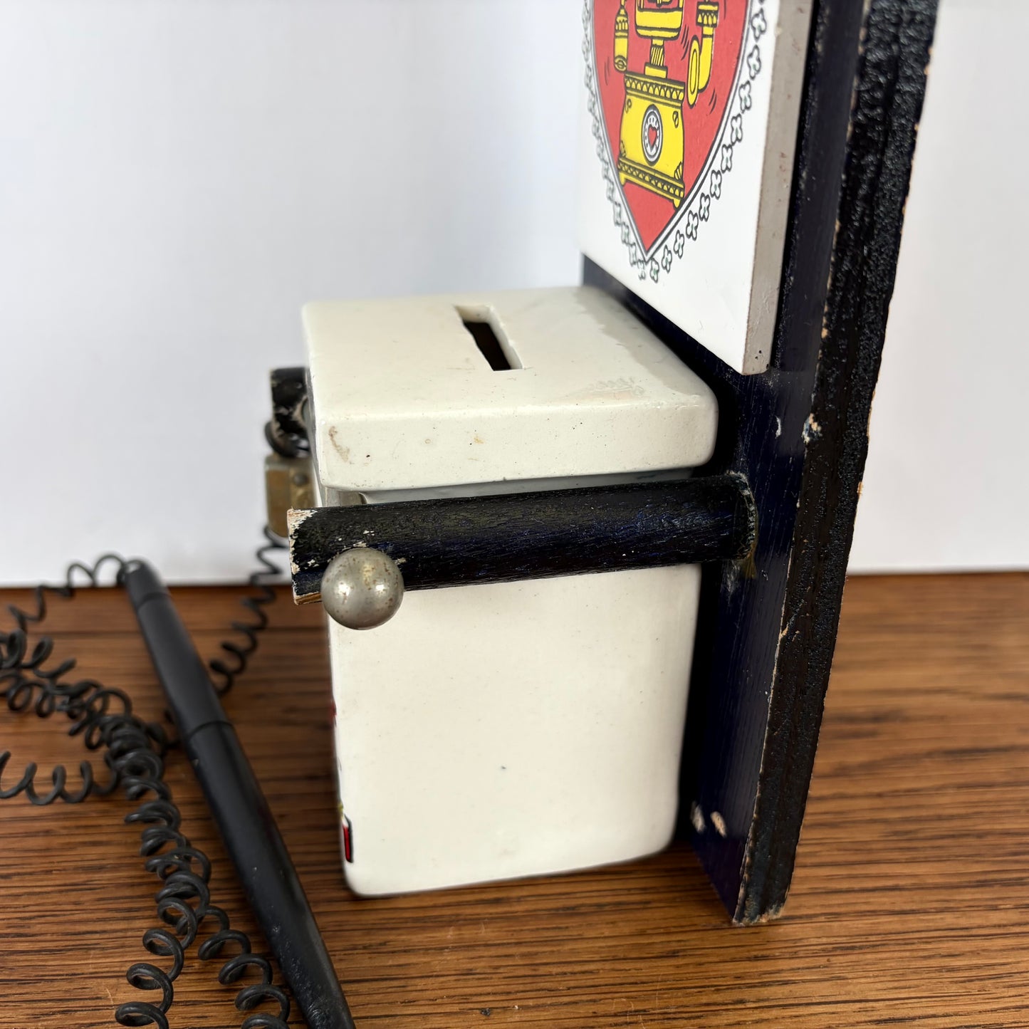 Vintage spaarpot voor telefoon