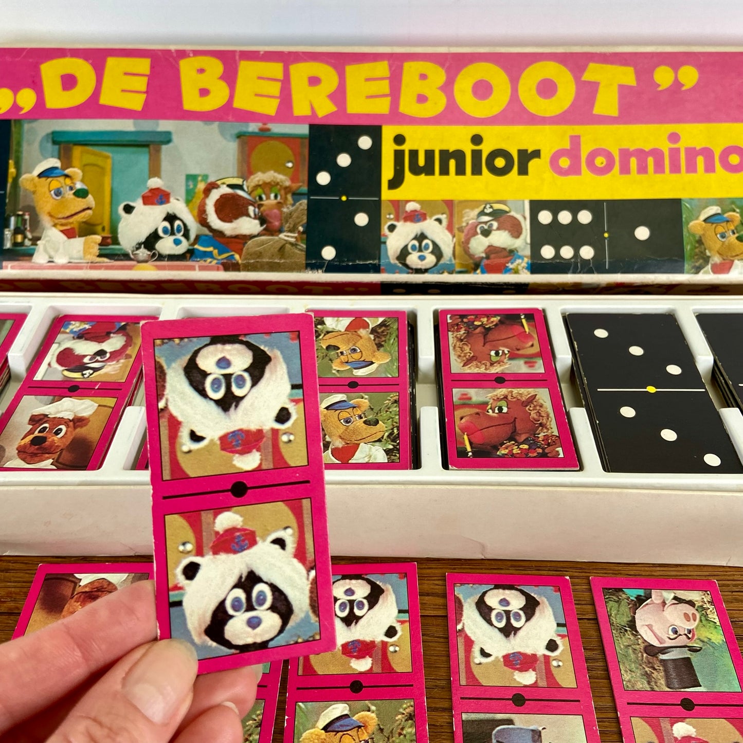 Vintage domino Bereboot