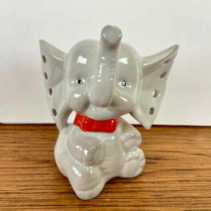 Vintage oorbellen houder olifant