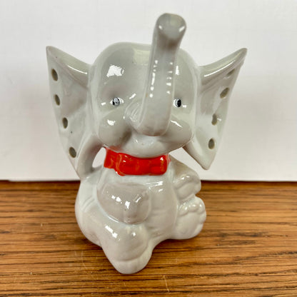 Vintage oorbellen houder olifant