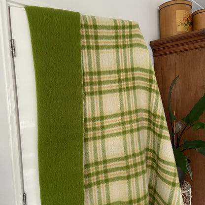 Vintage wollen deken groen