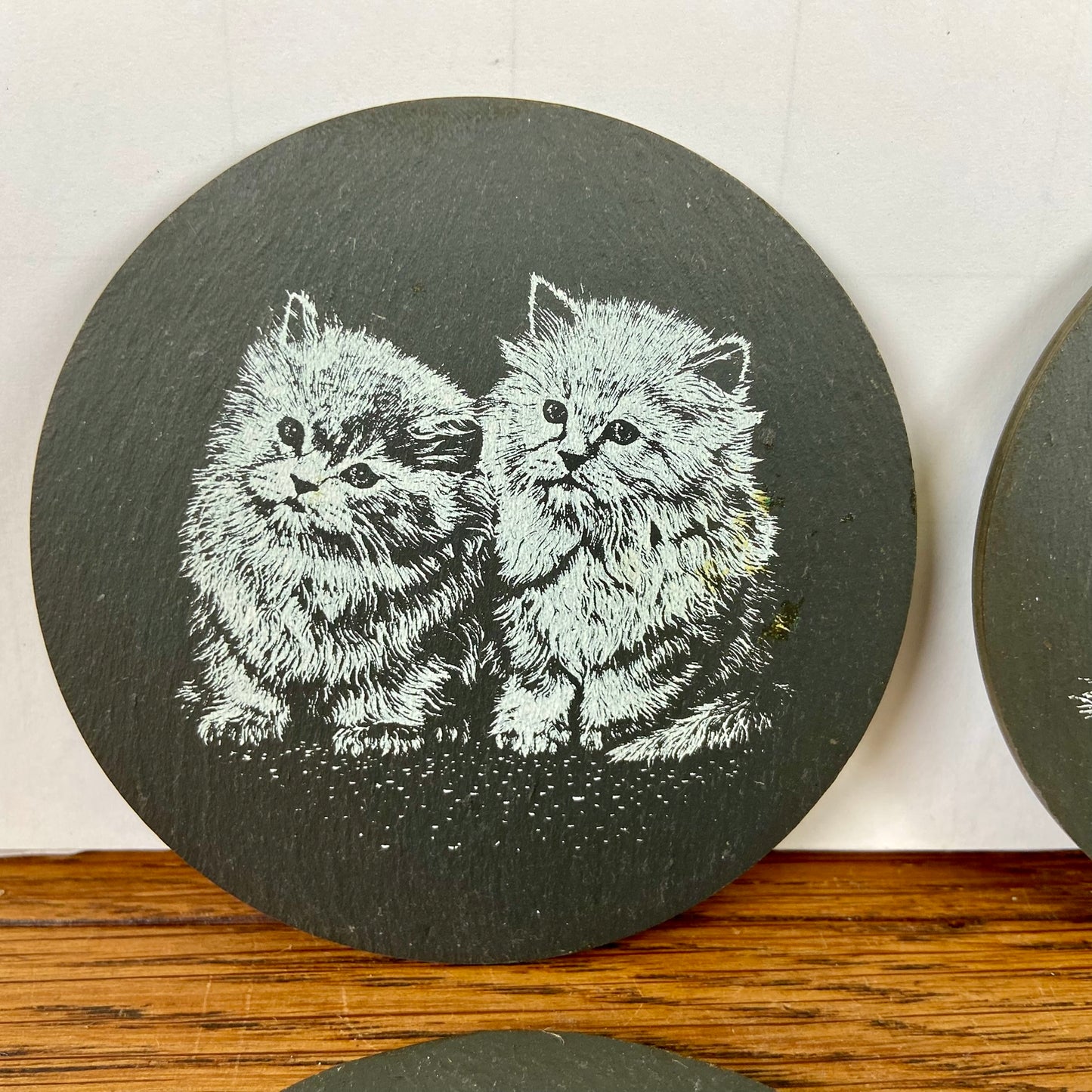 4 leistenen onderzetters katten