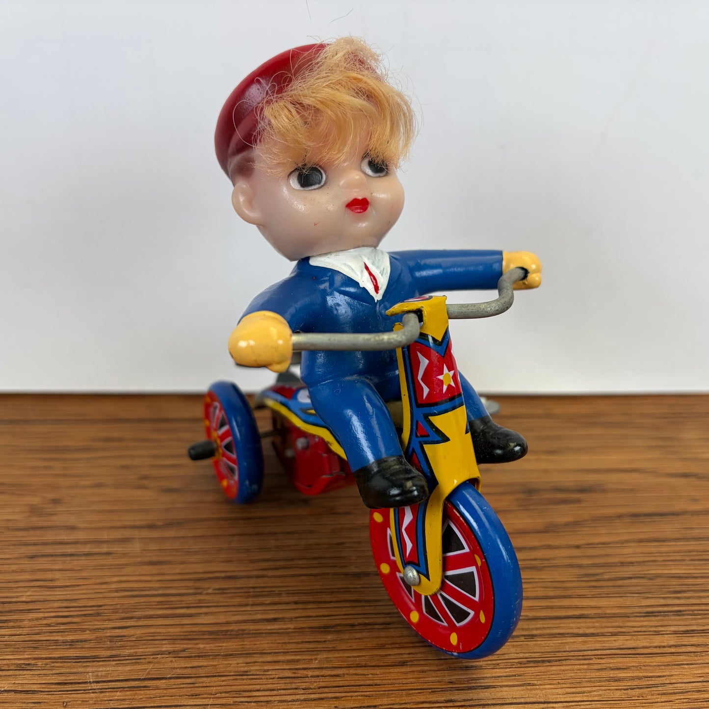 Vintage blikken speelgoed driewieler