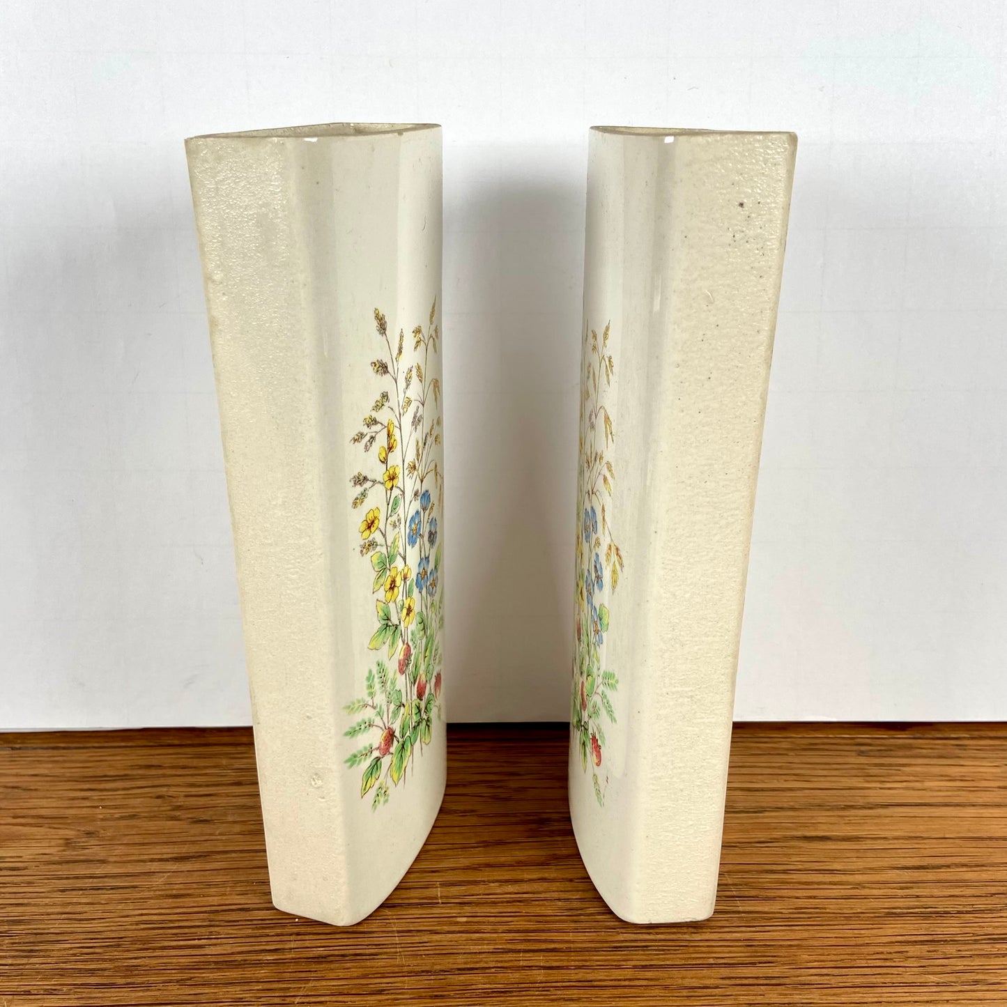 2 vintage radiatorbakjes bloemen