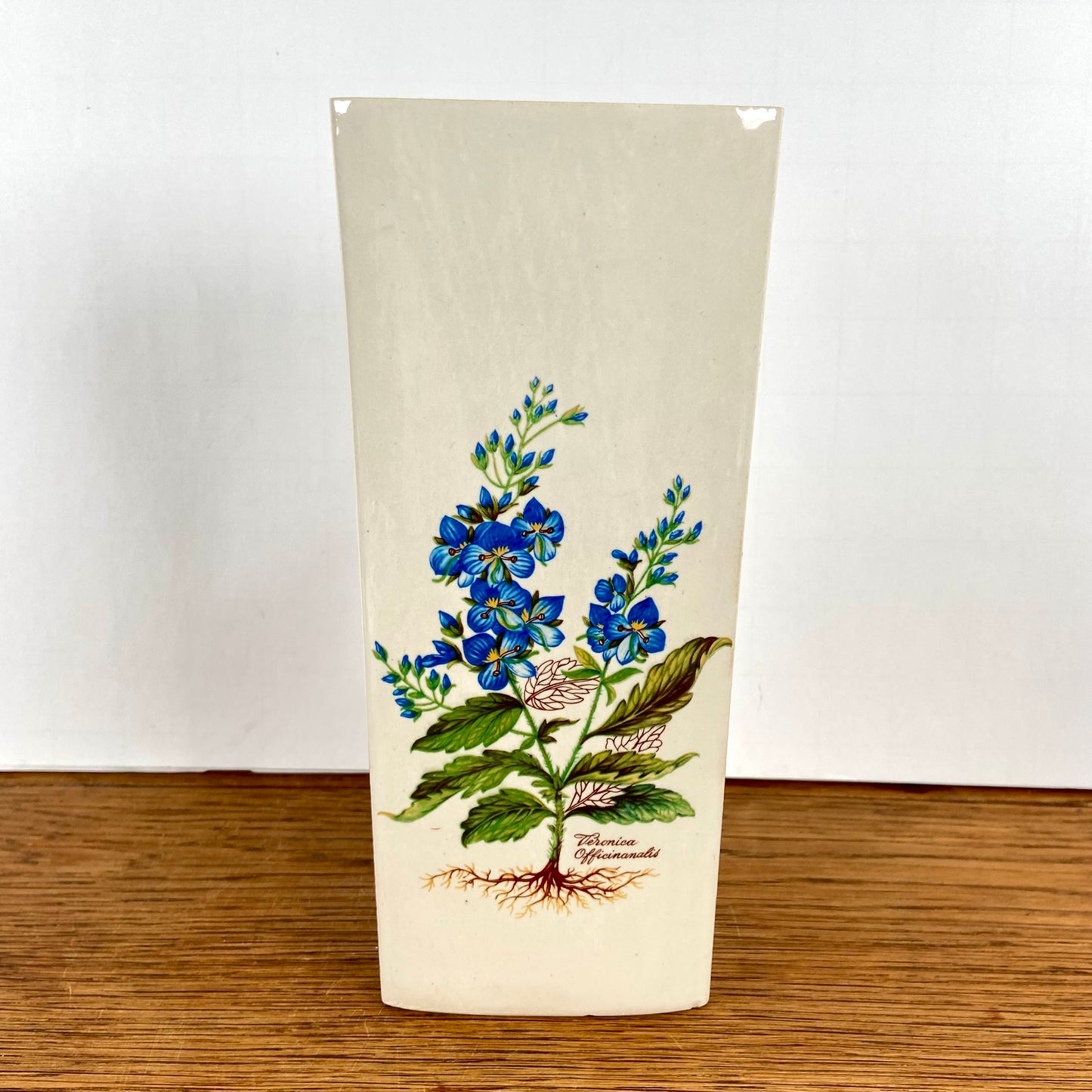Vintage radiatorbakje blauwe bloem