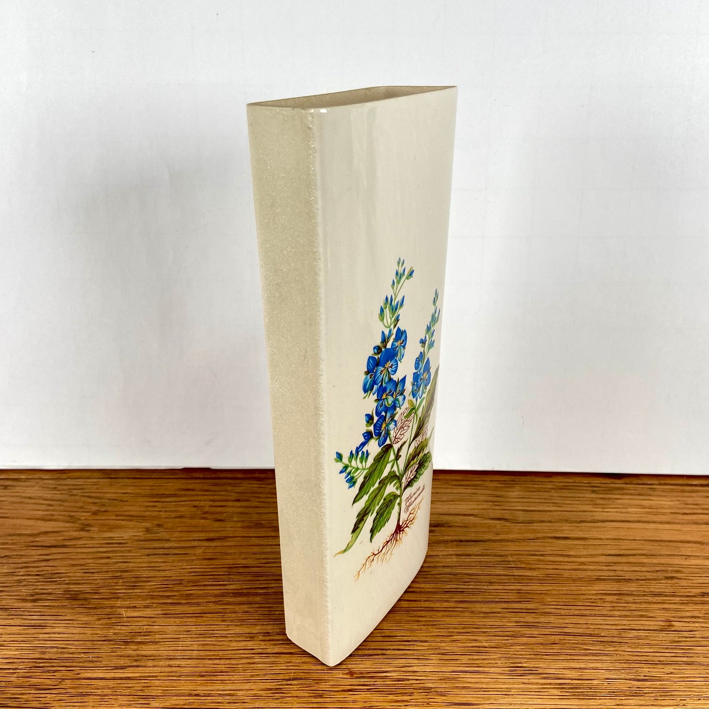 Vintage radiatorbakje blauwe bloem
