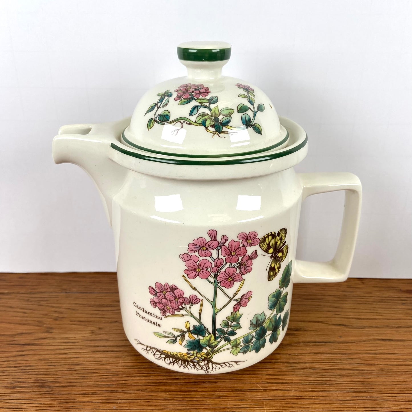 Wedgwood theepot Florabunda