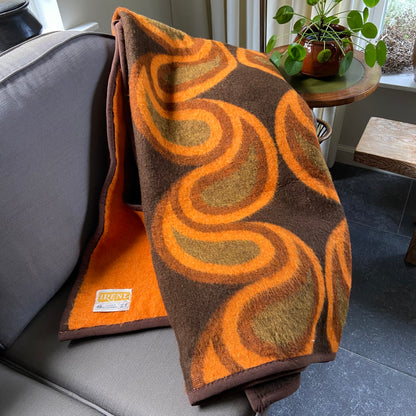 Vintage wollen deken oranje bruin