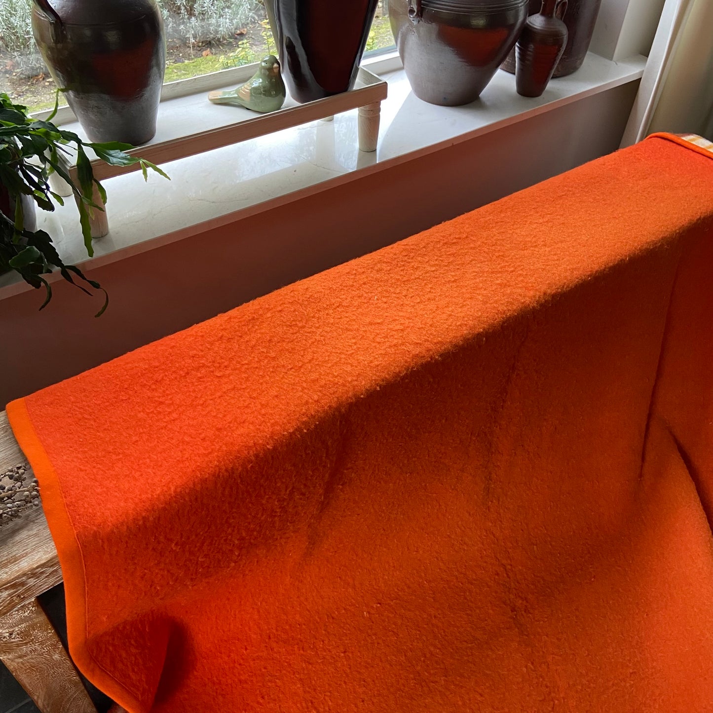 Vintage wollen deken oranje ruit