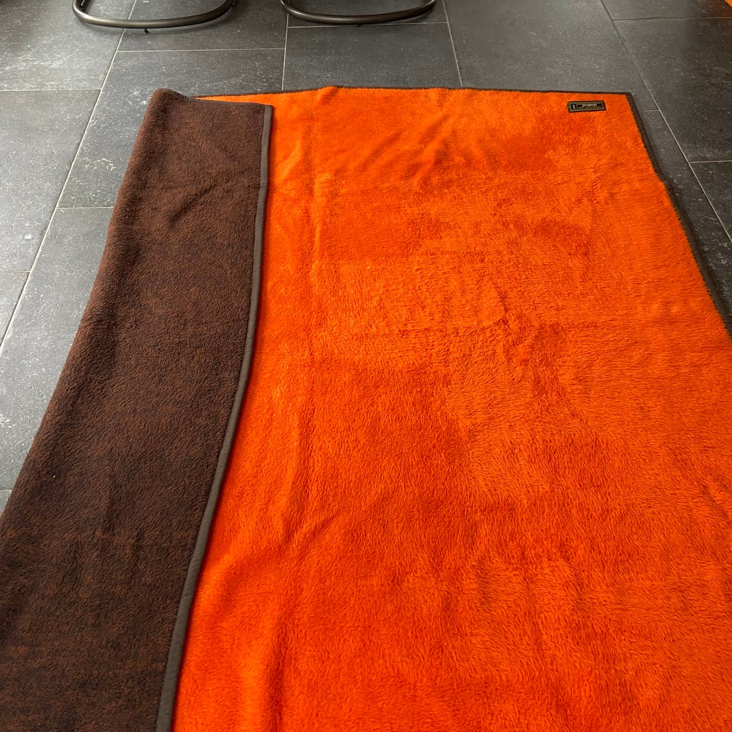 Vintage bruin oranje deken Dralon
