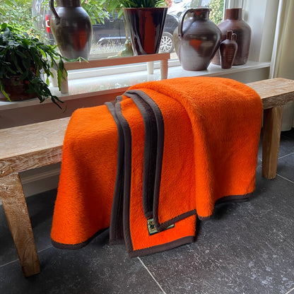 Vintage bruin oranje deken Dralon