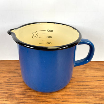 Vintage emaille maatbeker