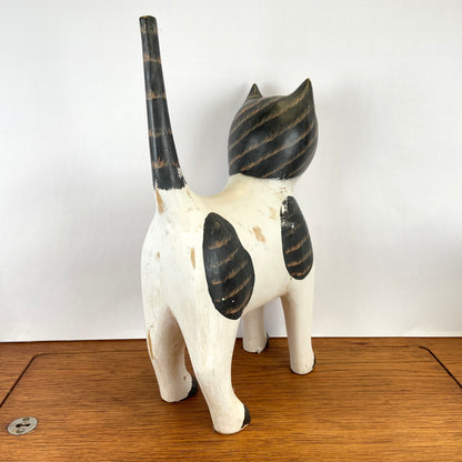 Grote houten kat