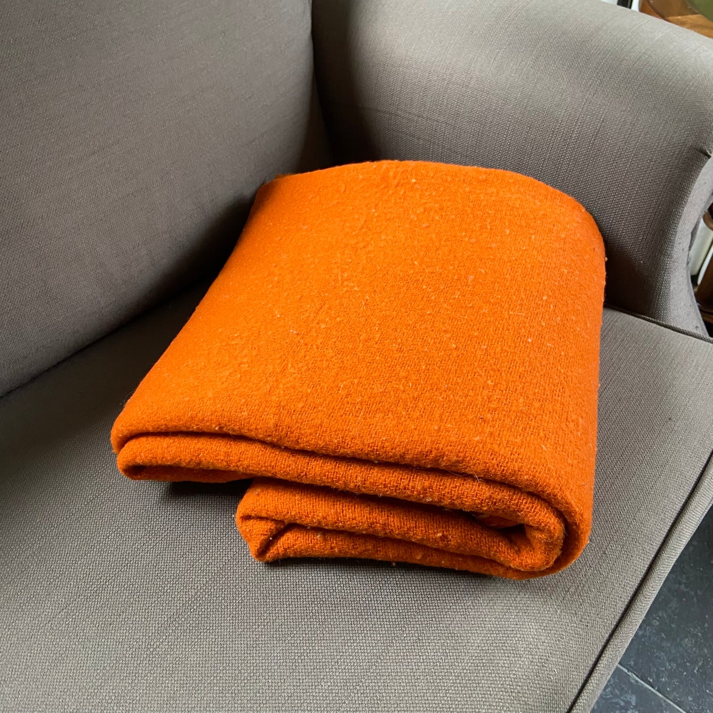 Vintage wollen oranje deken