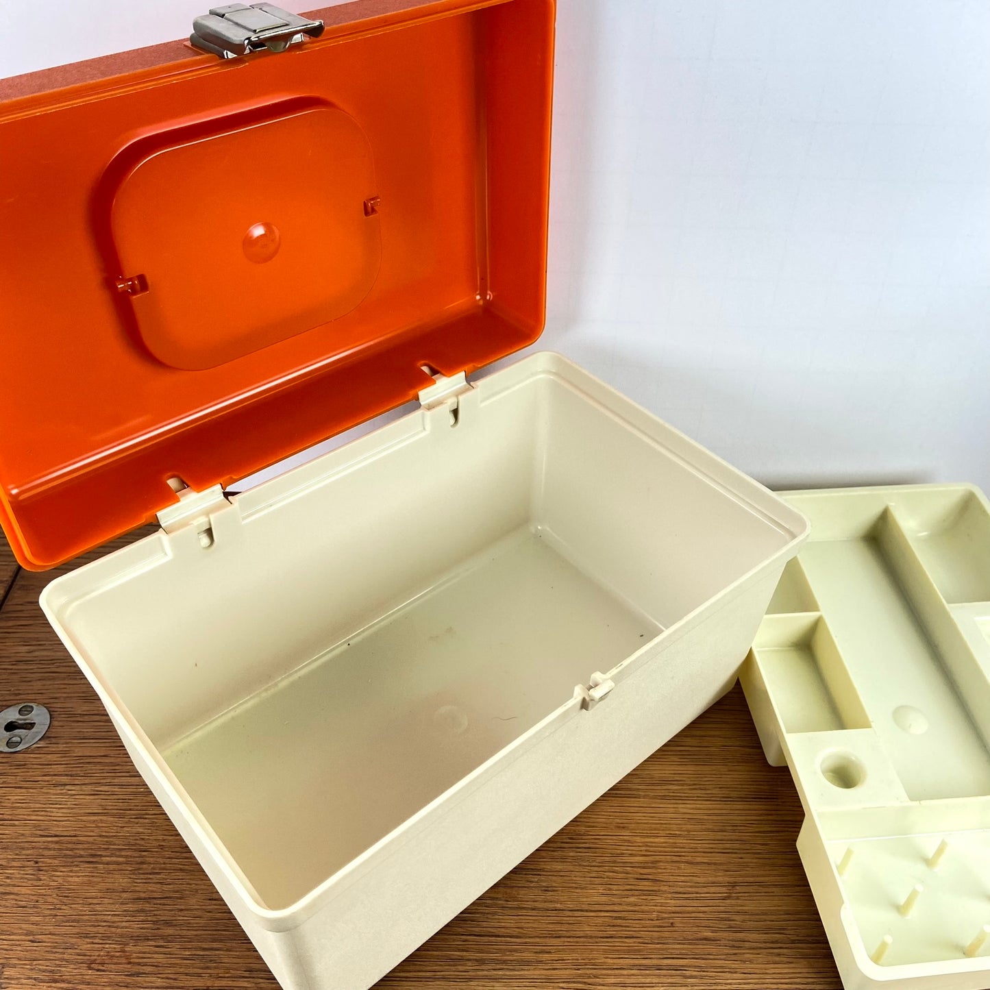 Kleine vintage naaibox curver