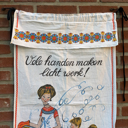 Vintage overhanddoek “Vele handen maken licht werk”