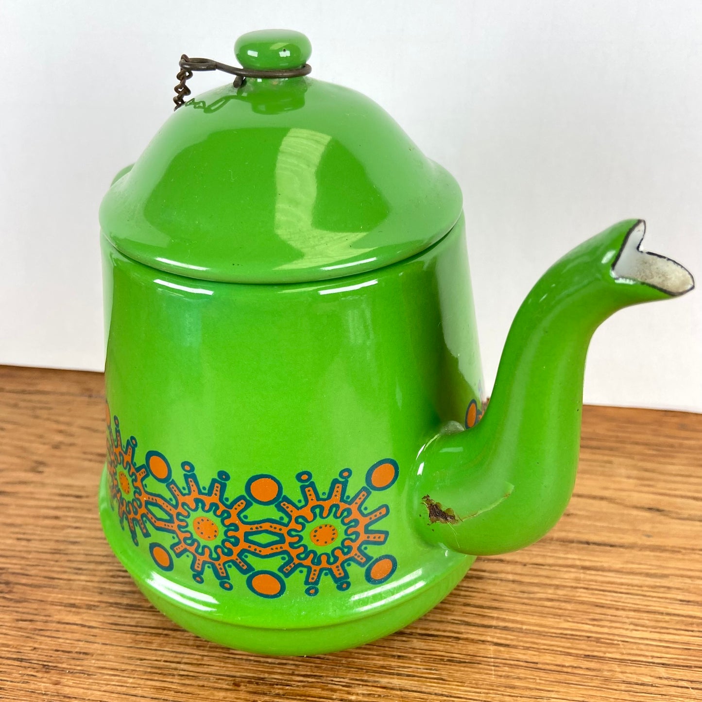 Vintage groene emaille theepot