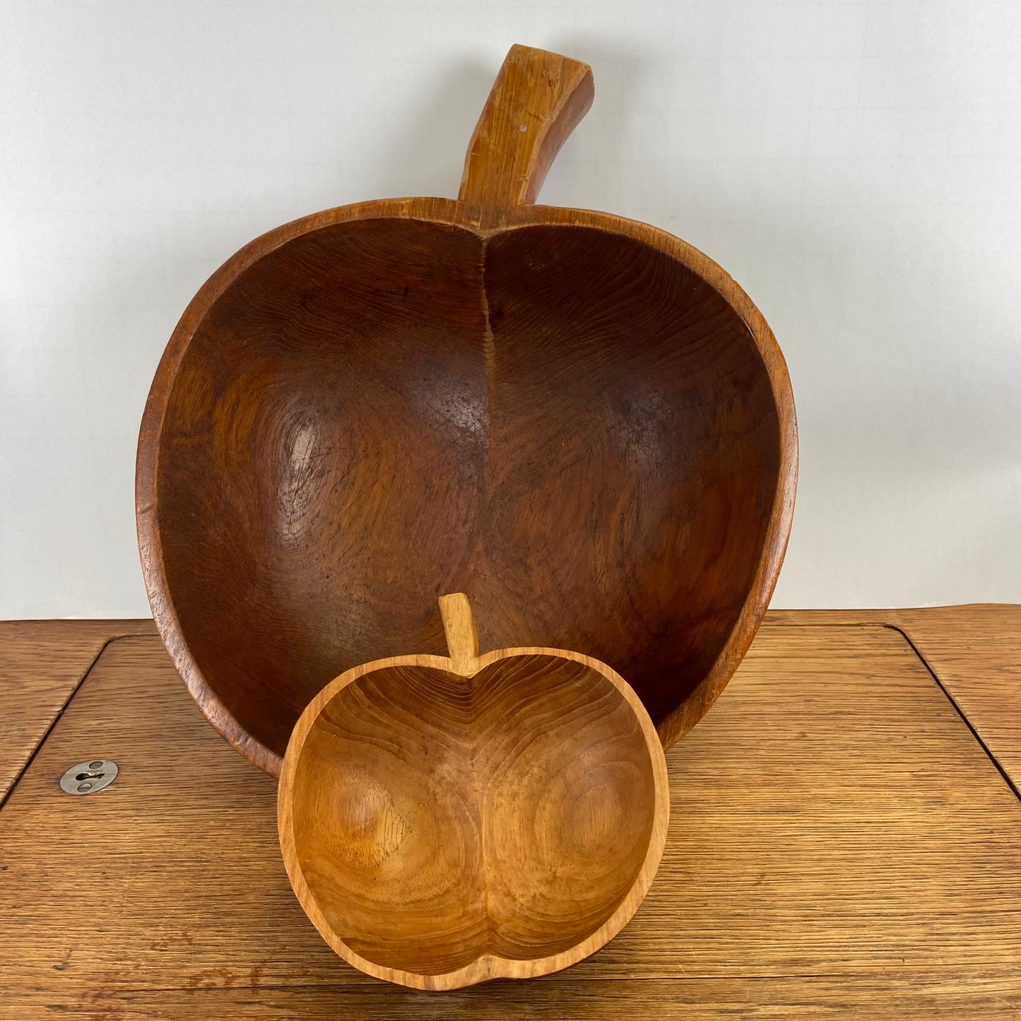 Grote houten appelschaal