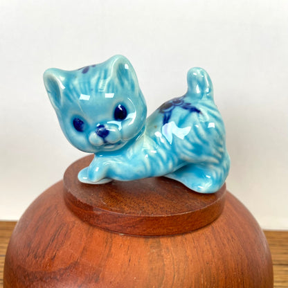 Blauw keramieken katje