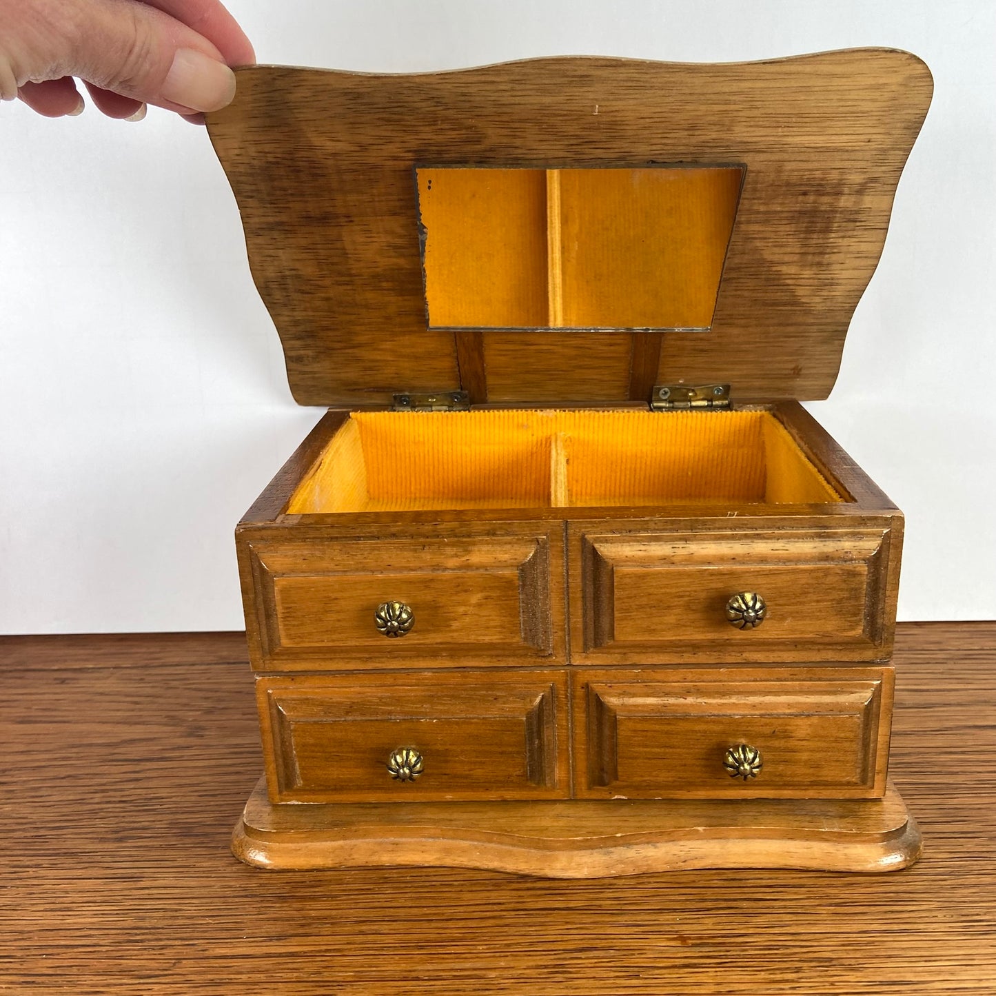 Vintage houten sieradenkistje