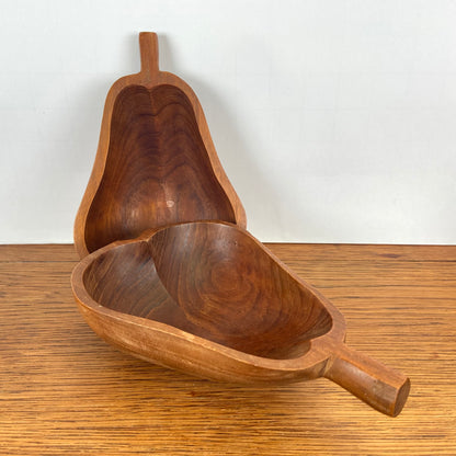 set van 2vintage houten peren schaaltjes